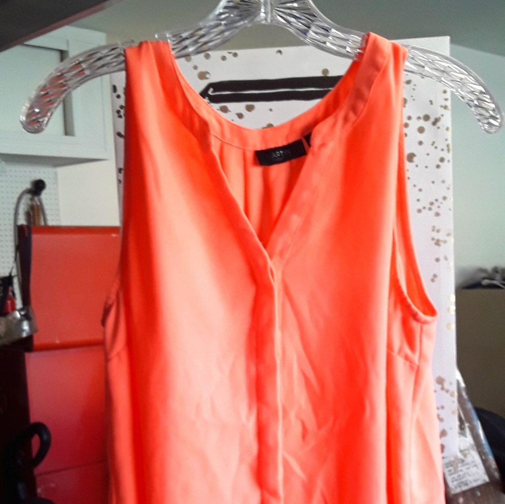 APT.9 coral colored blouse